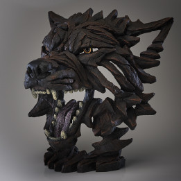wolf bust edge sculpture